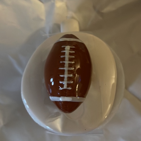 NWOT!! Rae Dunn coffee mug with lid - Picture 4 of 5